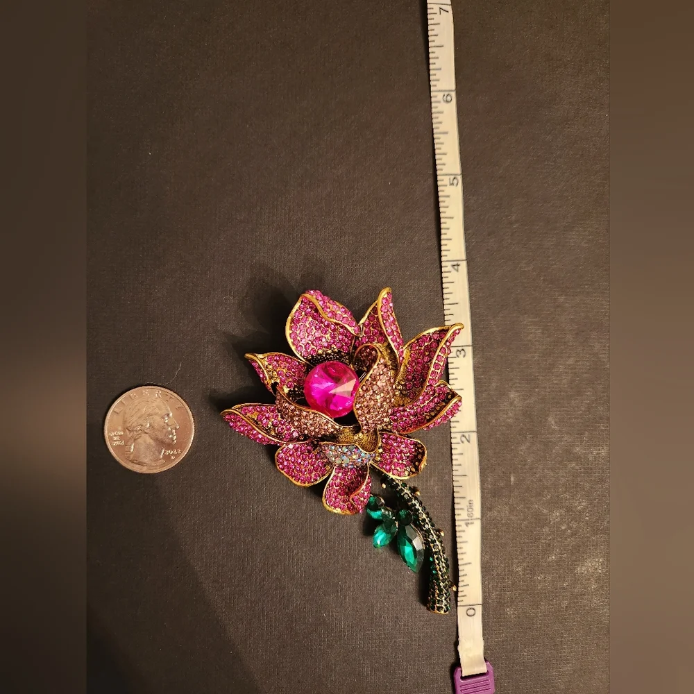 Rhinestone Chunky Statement Pink and Green Floral Brooch New Fashion Trendy